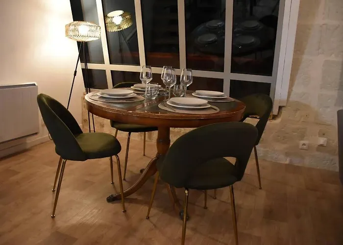 Superbe Duplex La Verriere Chic, Cosy Et Spacieux